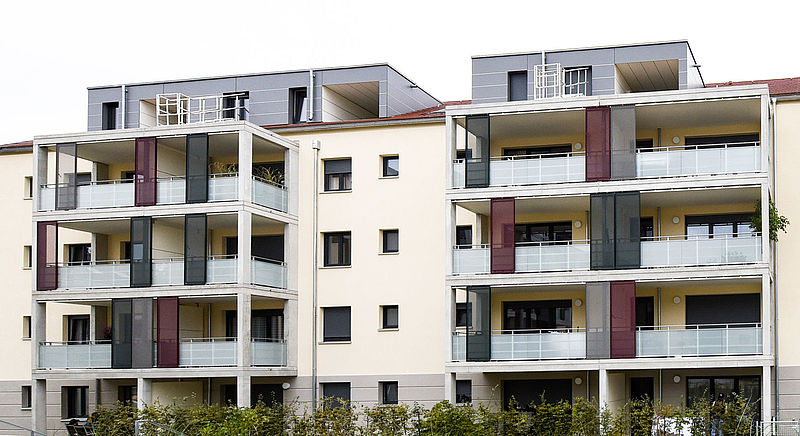 Neu errichtete Wohnhäuser in Stuttgart Hallschlag